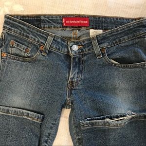 Levi’s too super low 524 jeans
